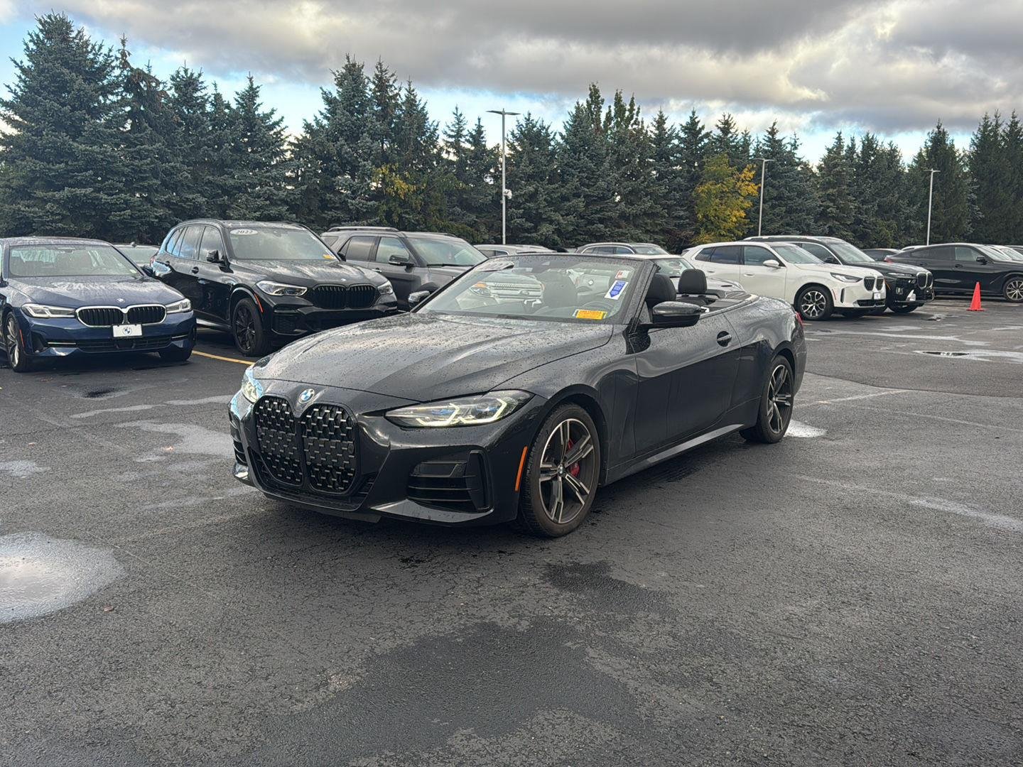 Used 2022 Black Sapphire Metallic BMW M440i xDrive image 7