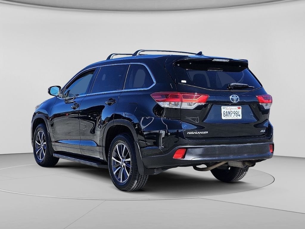 2017 Toyota Highlander XLE - Photo 16