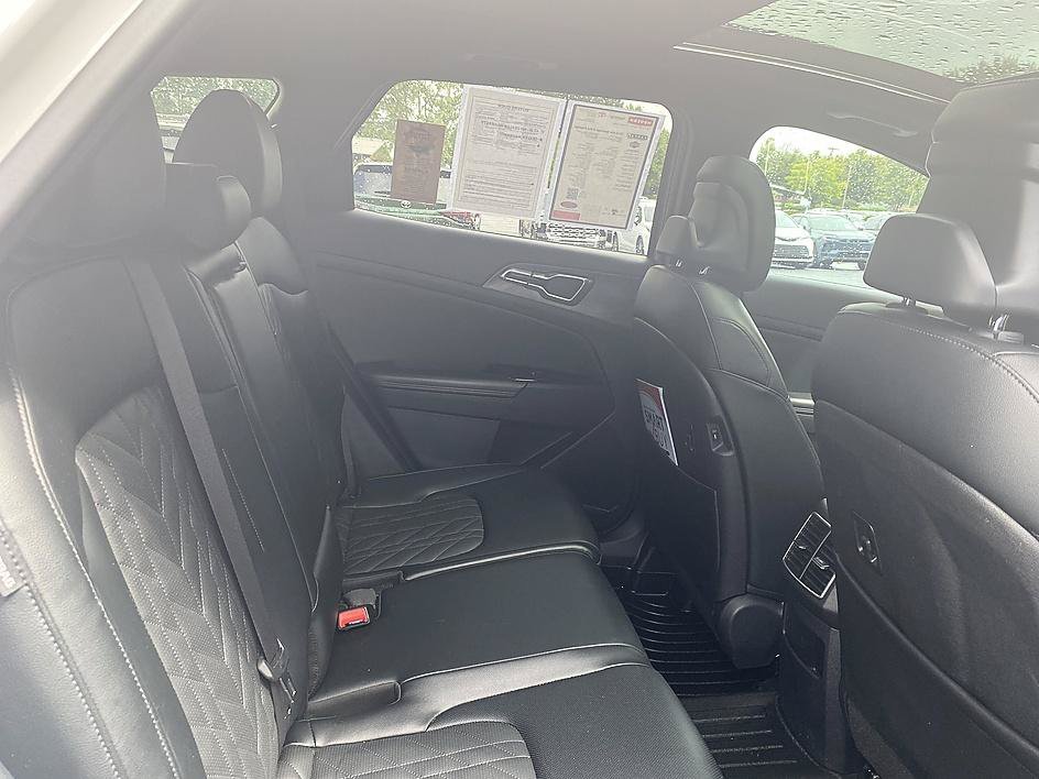 Used 2024 Wolf Gray/Ebony Black Roof Kia X-Pro Prestige image 25