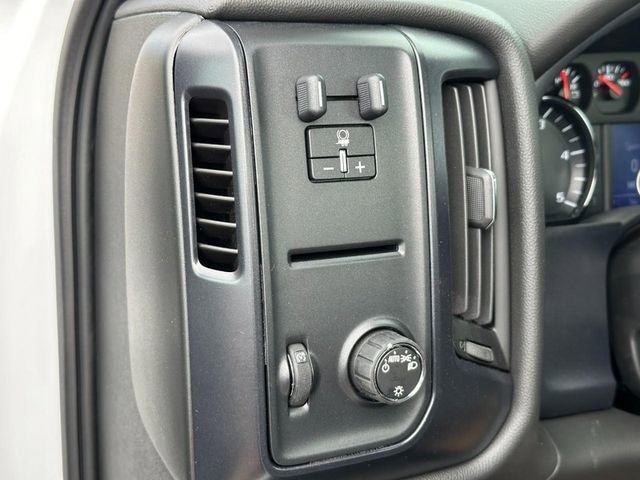 New 2024 Summit White Chevrolet Work Truck image 13