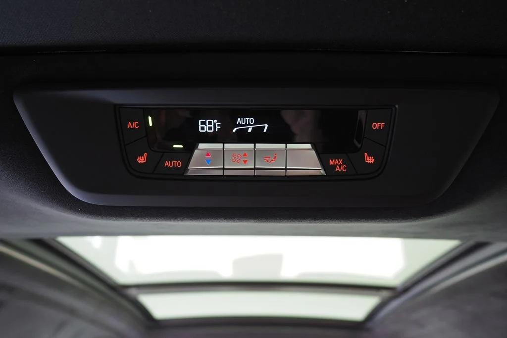 New 2027 Mineral White Metallic BMW xDrive40i image 23
