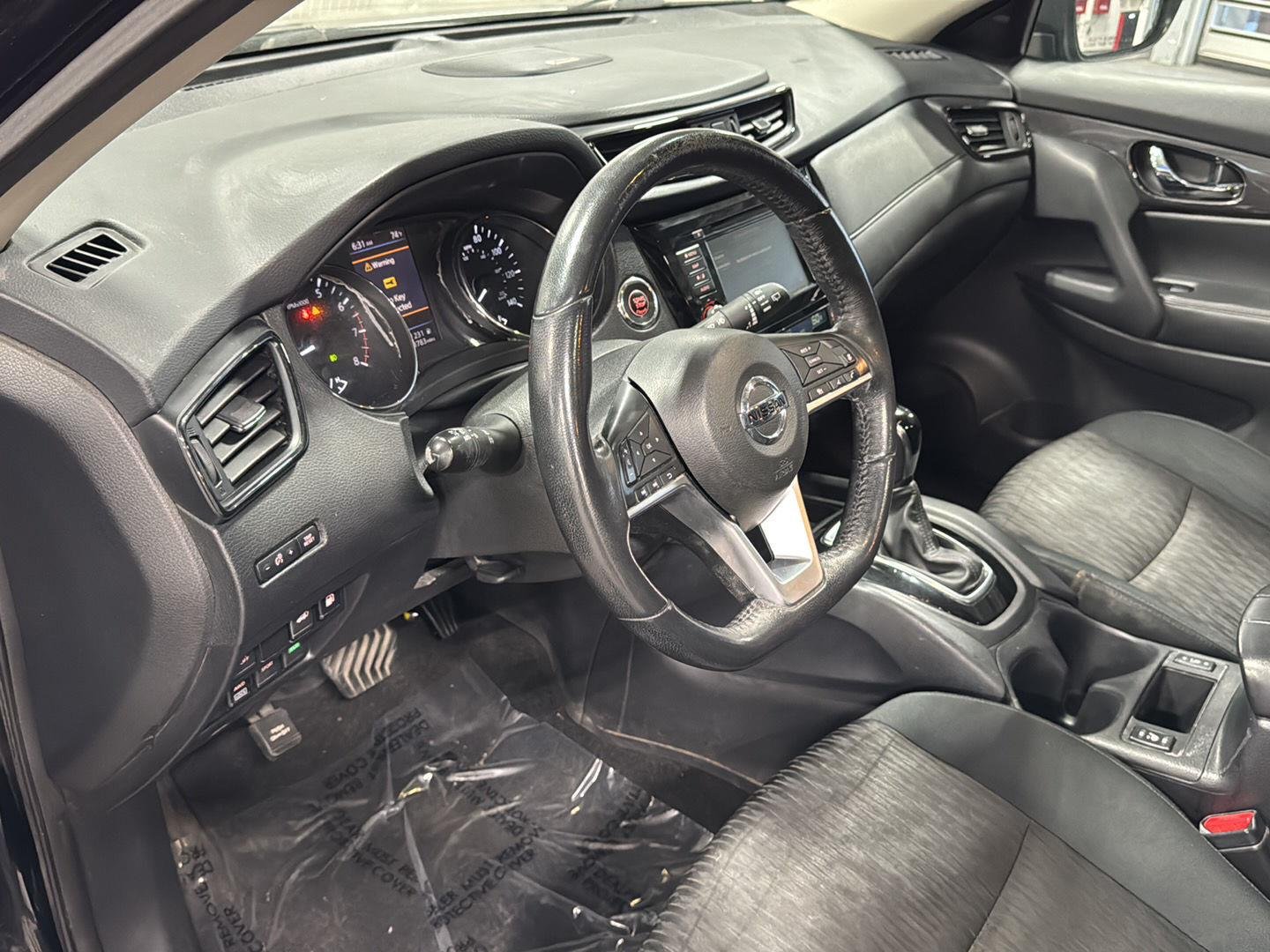 2018 Nissan Rogue SV - Photo 27