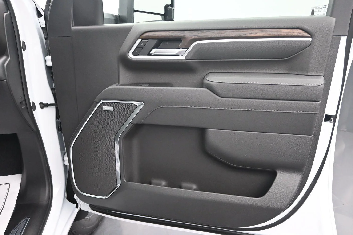 2026 GMC Sierra 2500HD SLT - Photo 10