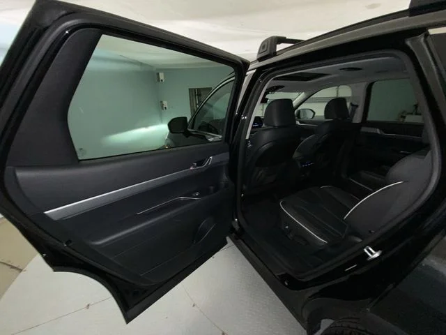 Used 2023 Black Hyundai XRT image 23