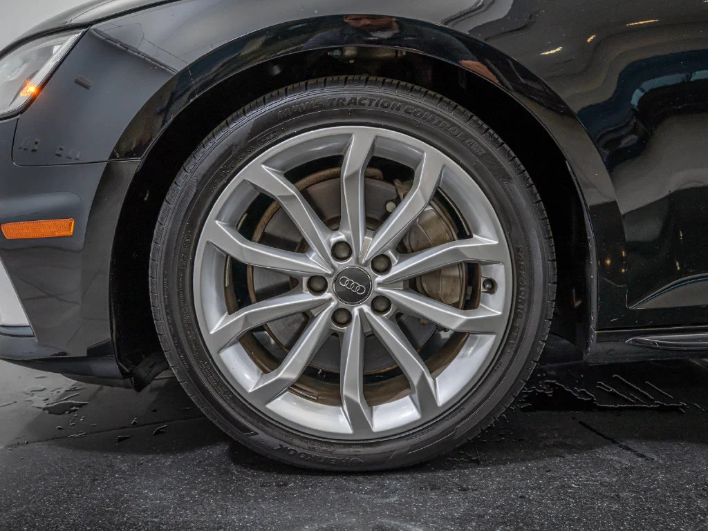 Used 2019 Brilliant Black Audi 2.0T Premium image 13