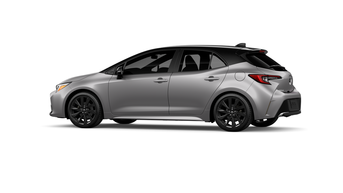 New 2027 Classic Silver Metallic with Black roof Toyota XSE image 5