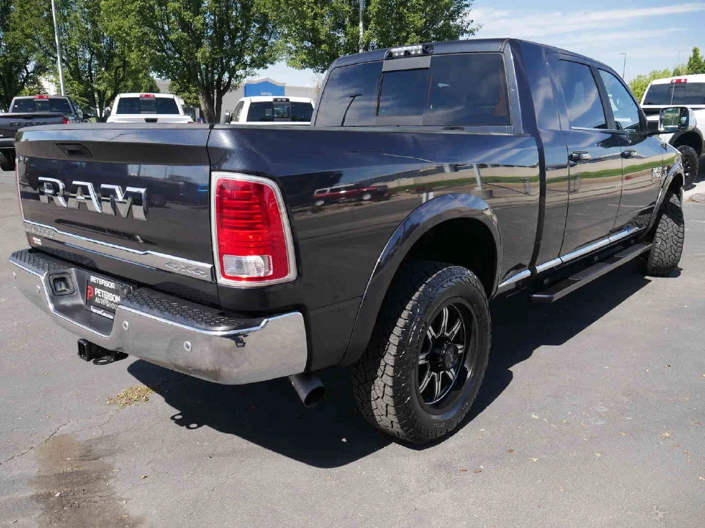 Used 2018 Gray Ram Laramie Longhorn image 27