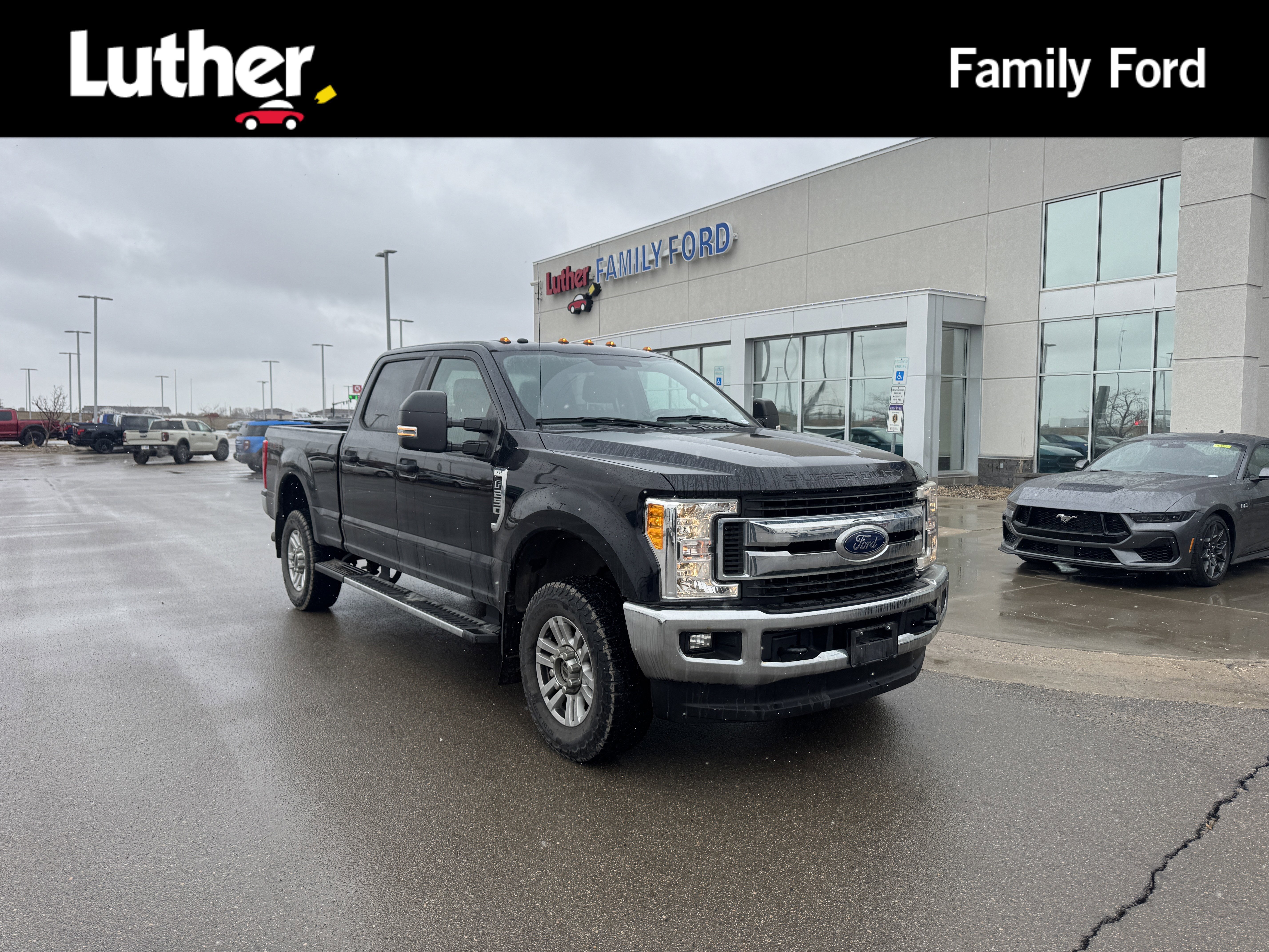 2017 Ford F-250 Super Duty XLT