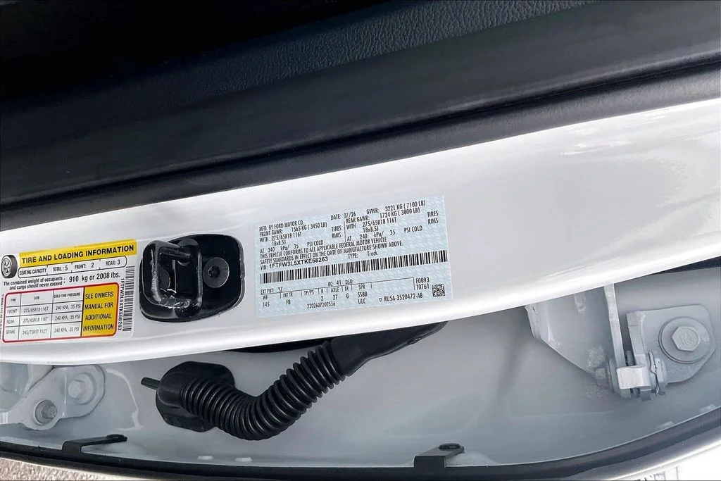 New 2026 White Ford XLT image 33