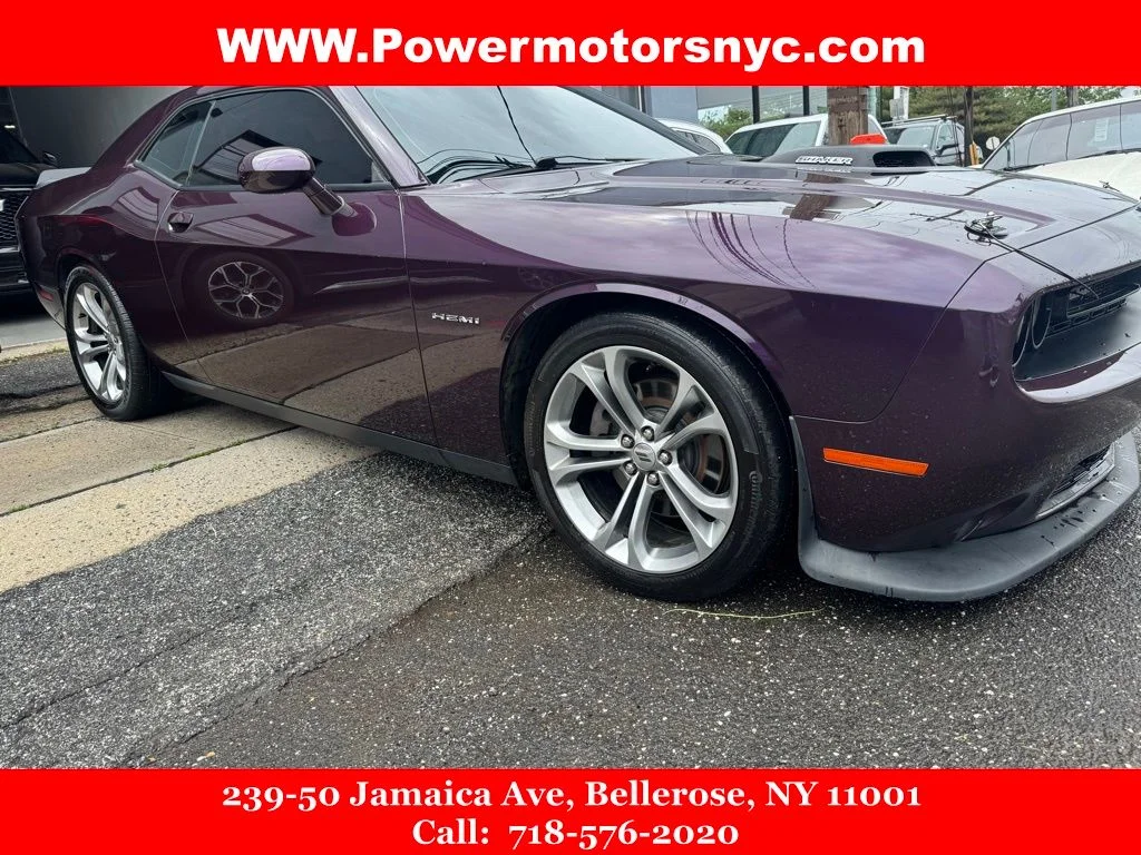 2020 Dodge Challenger R/T's photo