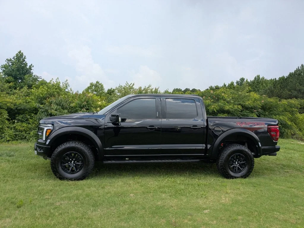 Used 2026  Ford Raptor image 8