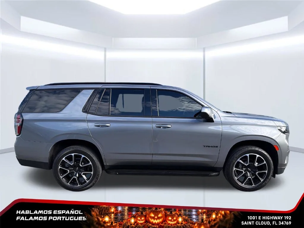 Used 2022 SATIN STEEL METALLIC Chevrolet RST image 6
