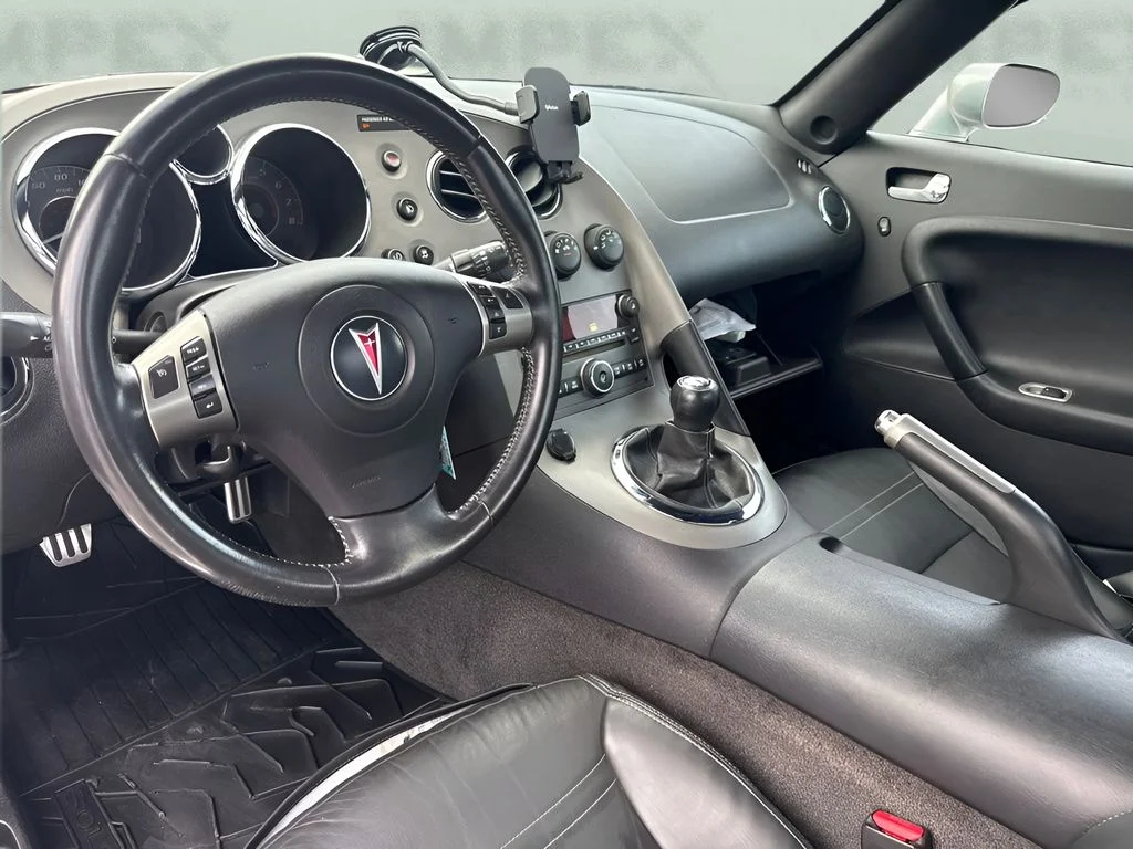 Used 2007 Silver Pontiac GXP image 8