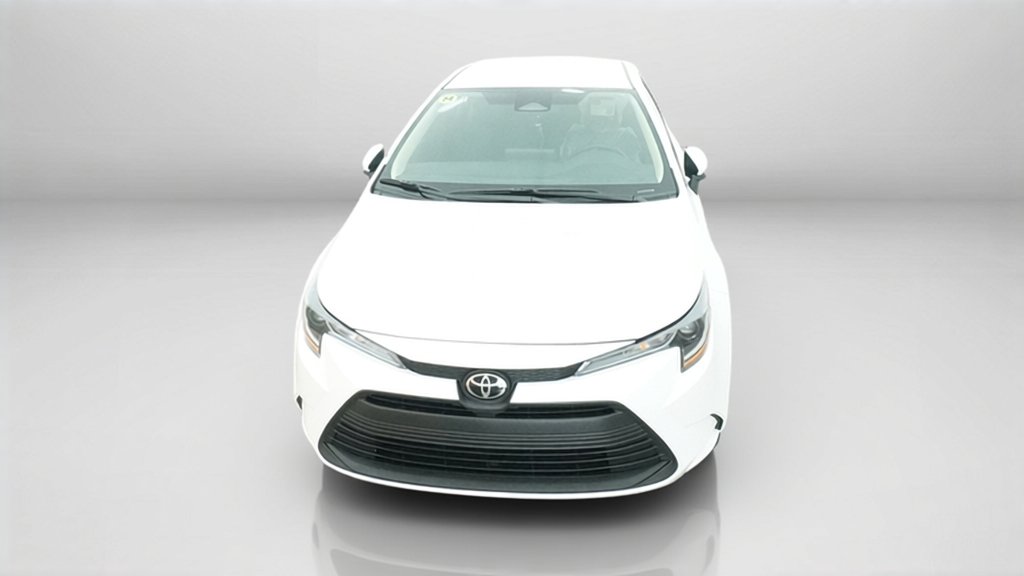 New 2027 Ice Cap Toyota LE image 16