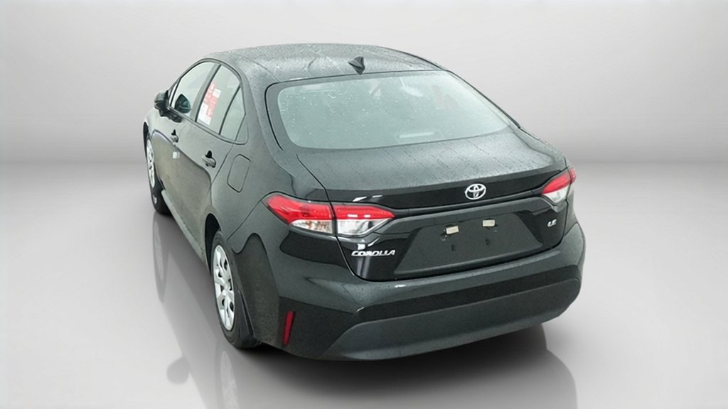 New 2027 Inked Toyota LE image 13