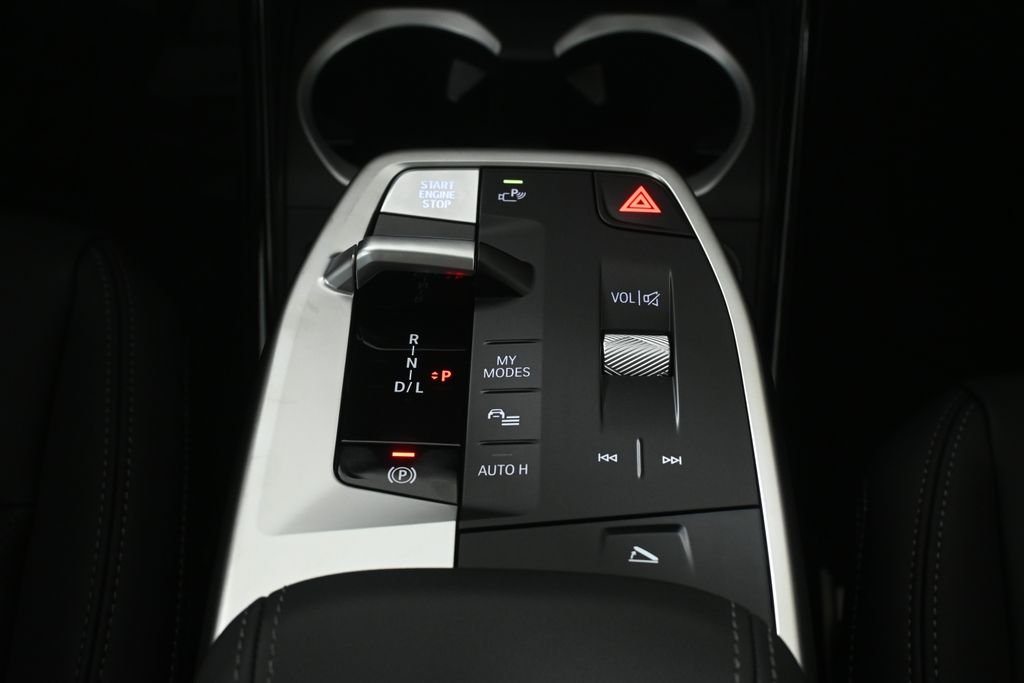 New 2026 Gray Metallic BMW xDrive28i image 23