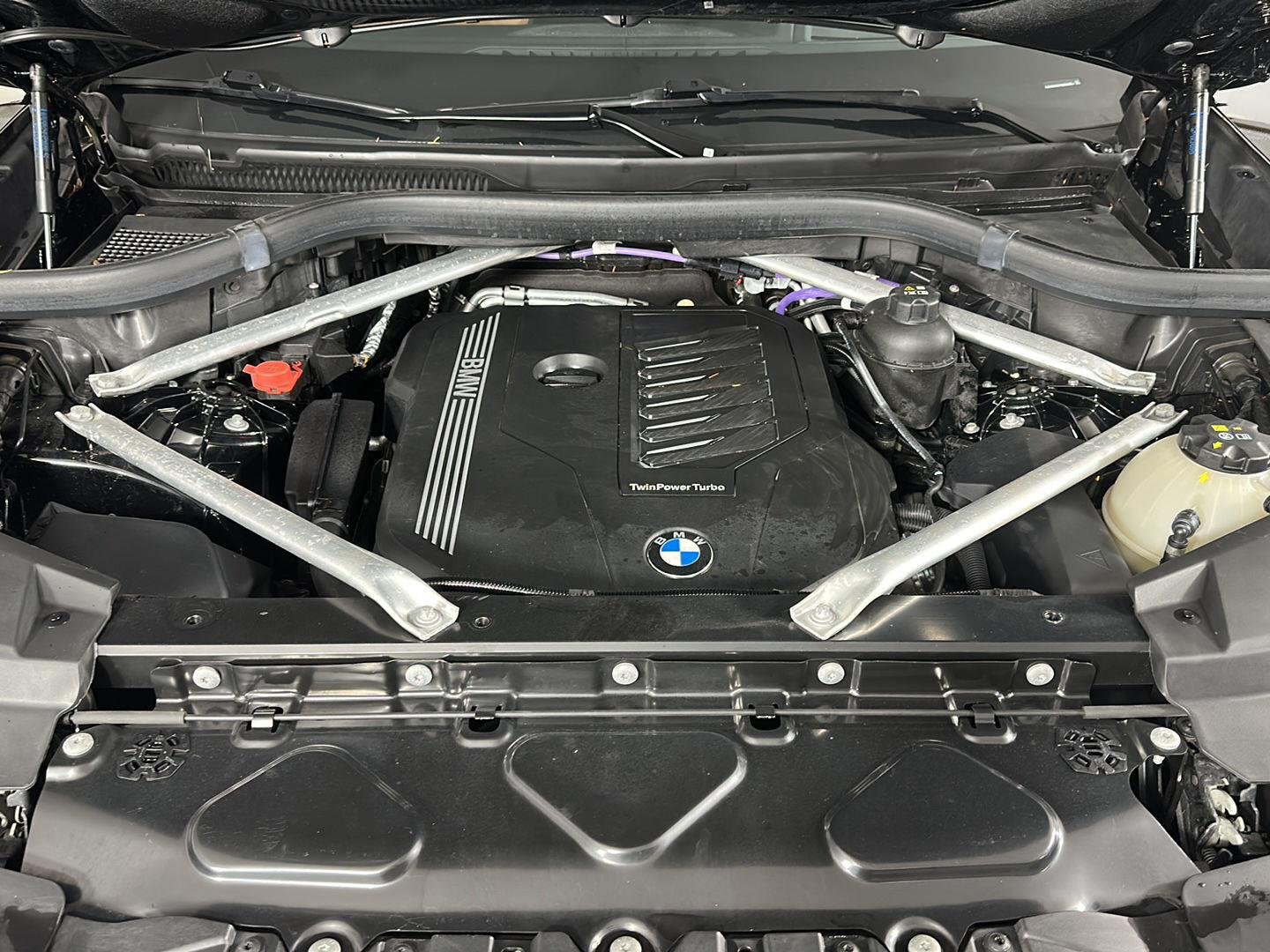 Used 2023 Jet Black BMW xDrive40i image 6