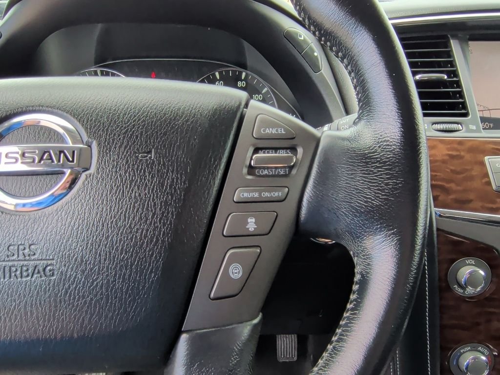 Used 2019 Super Black Nissan SL image 18