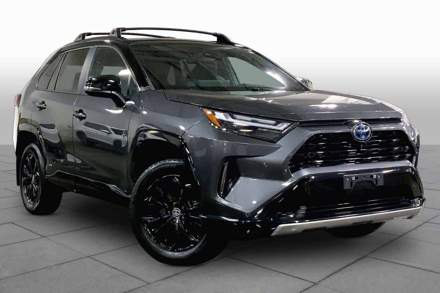 Used 2023 Magnetic Gray Metallic/Midnight Black Metallic Toyota Hybrid XSE image 3