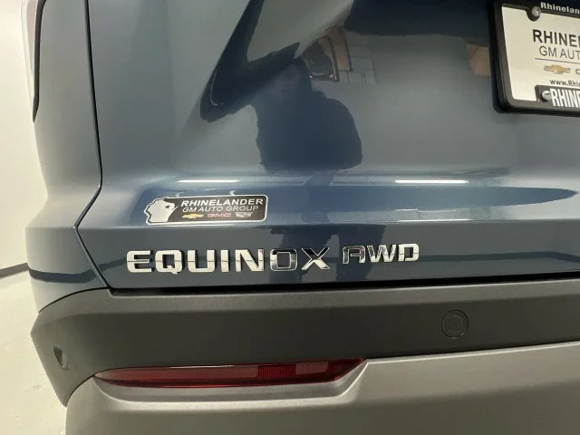 2027 Chevrolet Equinox LT - Photo 31
