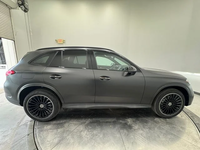 New 2027 Gray Mercedes-Benz GLC 300 image 15
