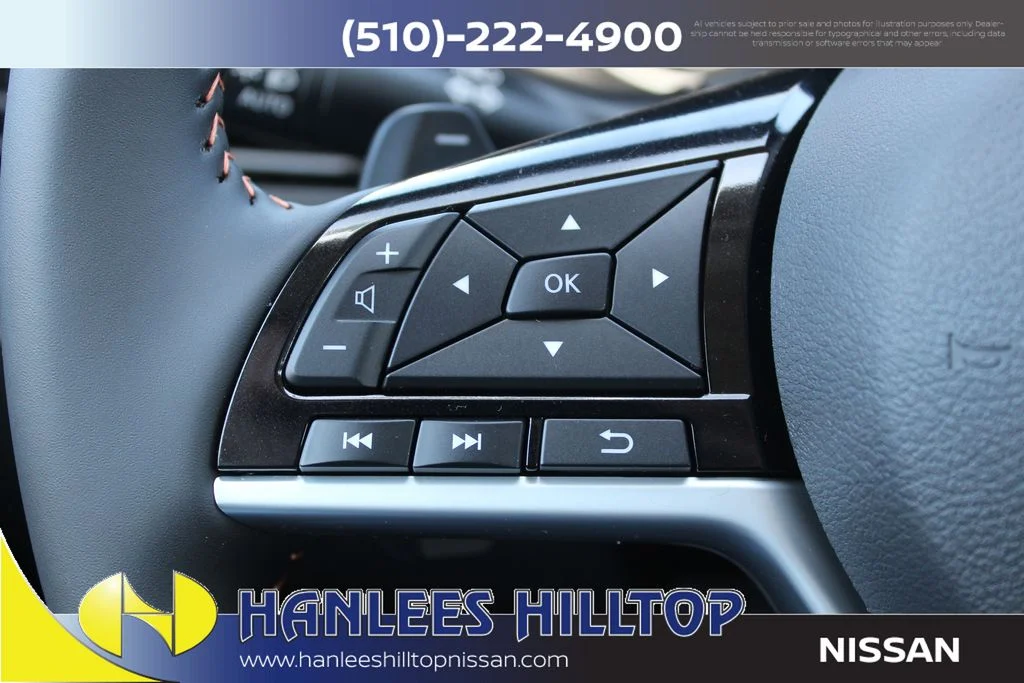 2025 Nissan Altima SR - Photo 29