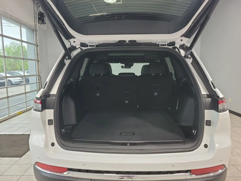2025 Jeep Grand Cherokee Limited - Photo 8