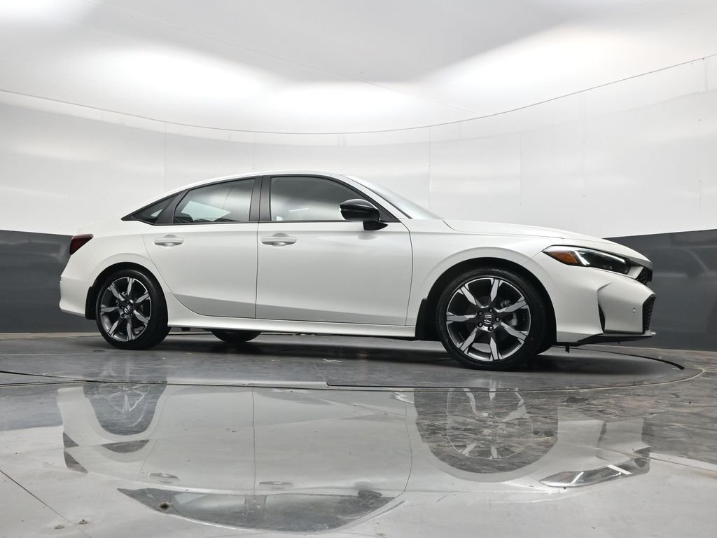 Used 2025 White Honda Sport image 38