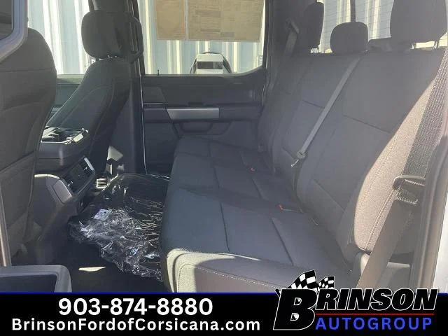 New 2026 Oxford White Ford XLT image 28
