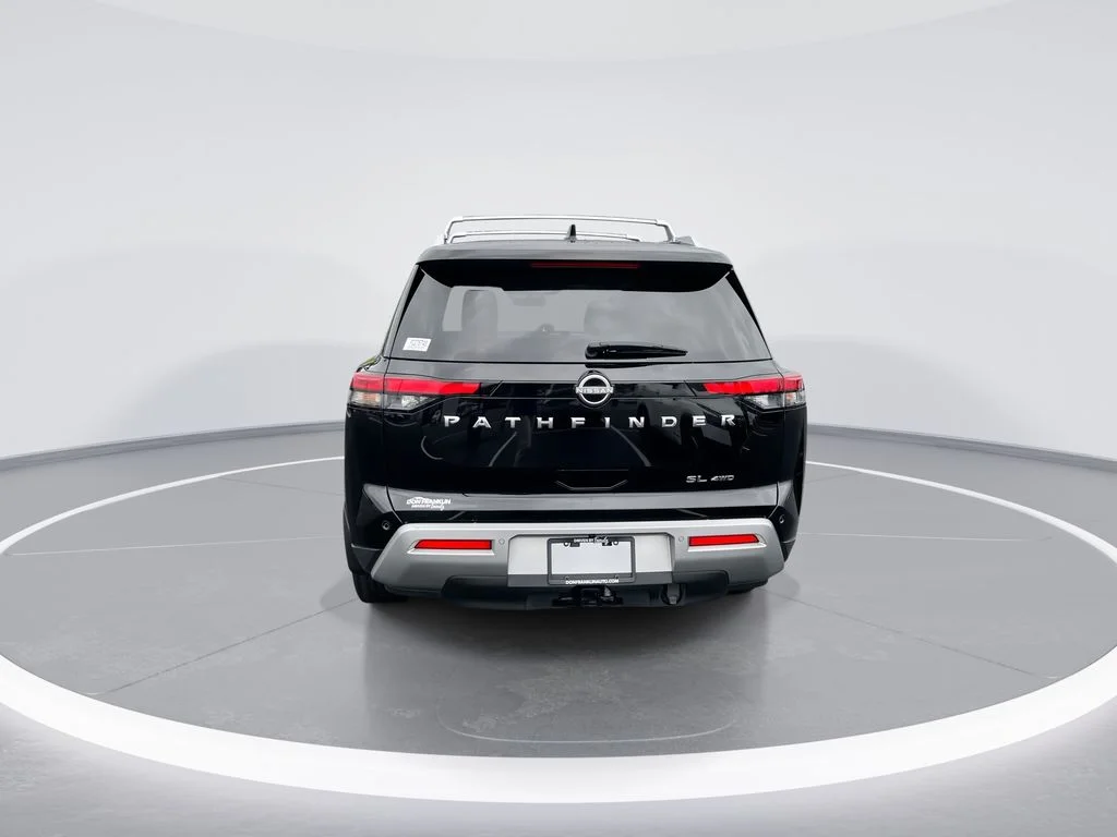 Used 2023 Black Nissan SL image 7
