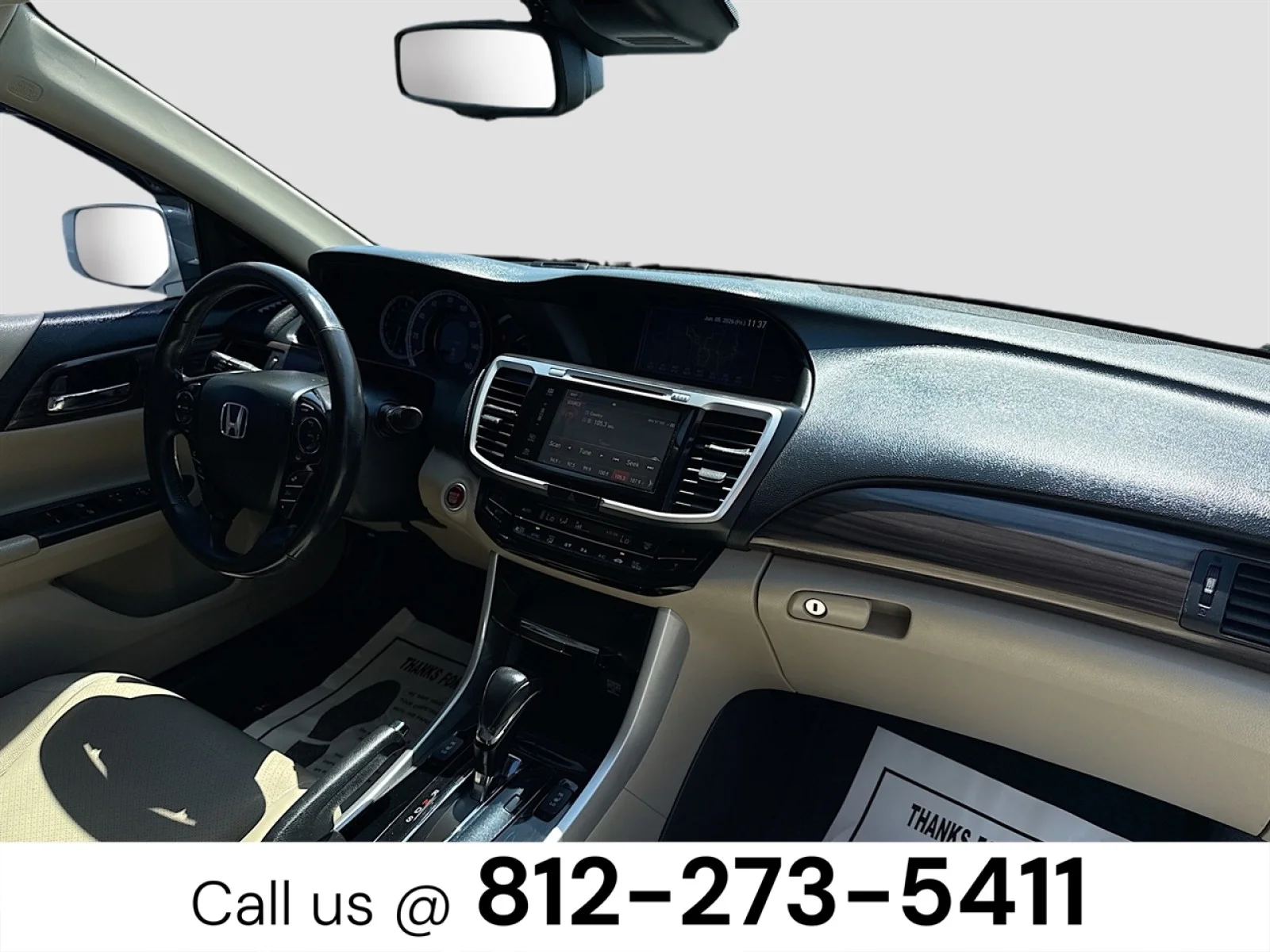 Used 2017 White Honda Touring image 30