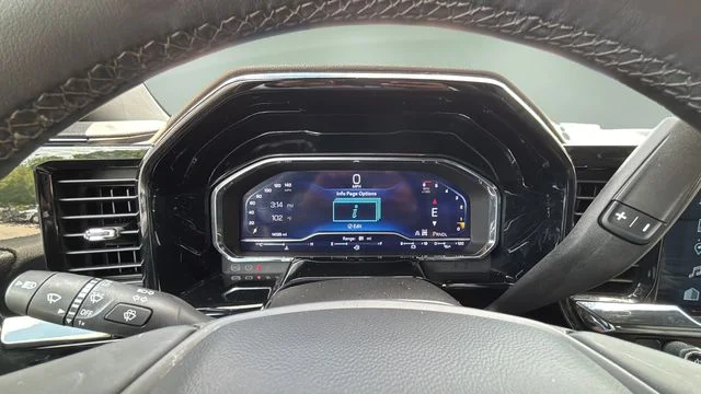 Used 2024 Gray Chevrolet ZR2 image 16