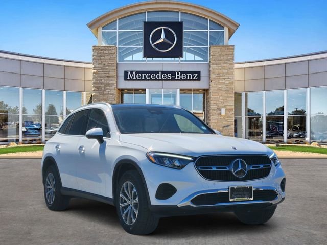 New 2026 Polar White Mercedes-Benz GLC 300 image 6