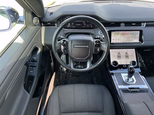 Used 2020 White Land Rover R-Dynamic SE image 15