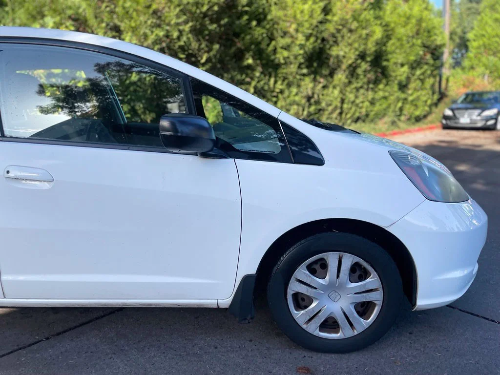 Used 2010 White Honda Base image 2