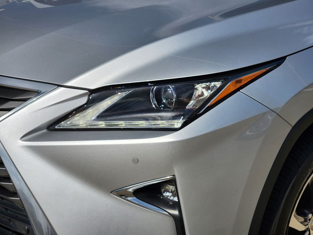 Used 2016 Silver Lexus 350 PREMIUM image 9