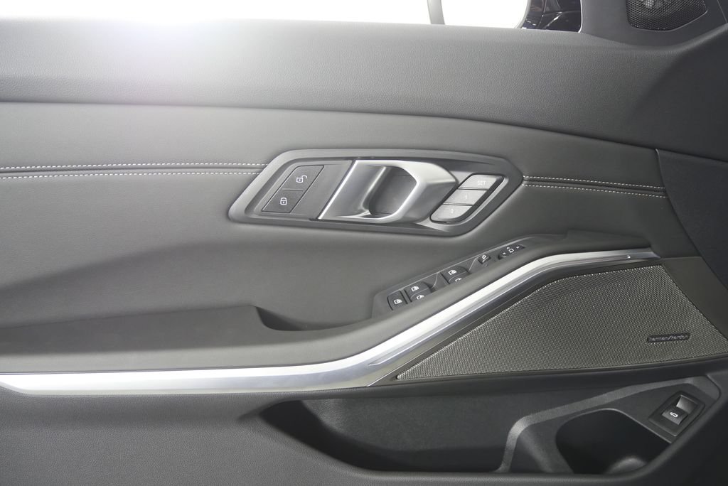 New 2026 Special Order Color BMW M340i xDrive image 9