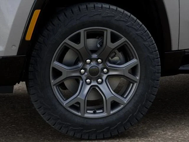 New 2026 Silver-Zynith Exterior Paint Jeep Upland image 16
