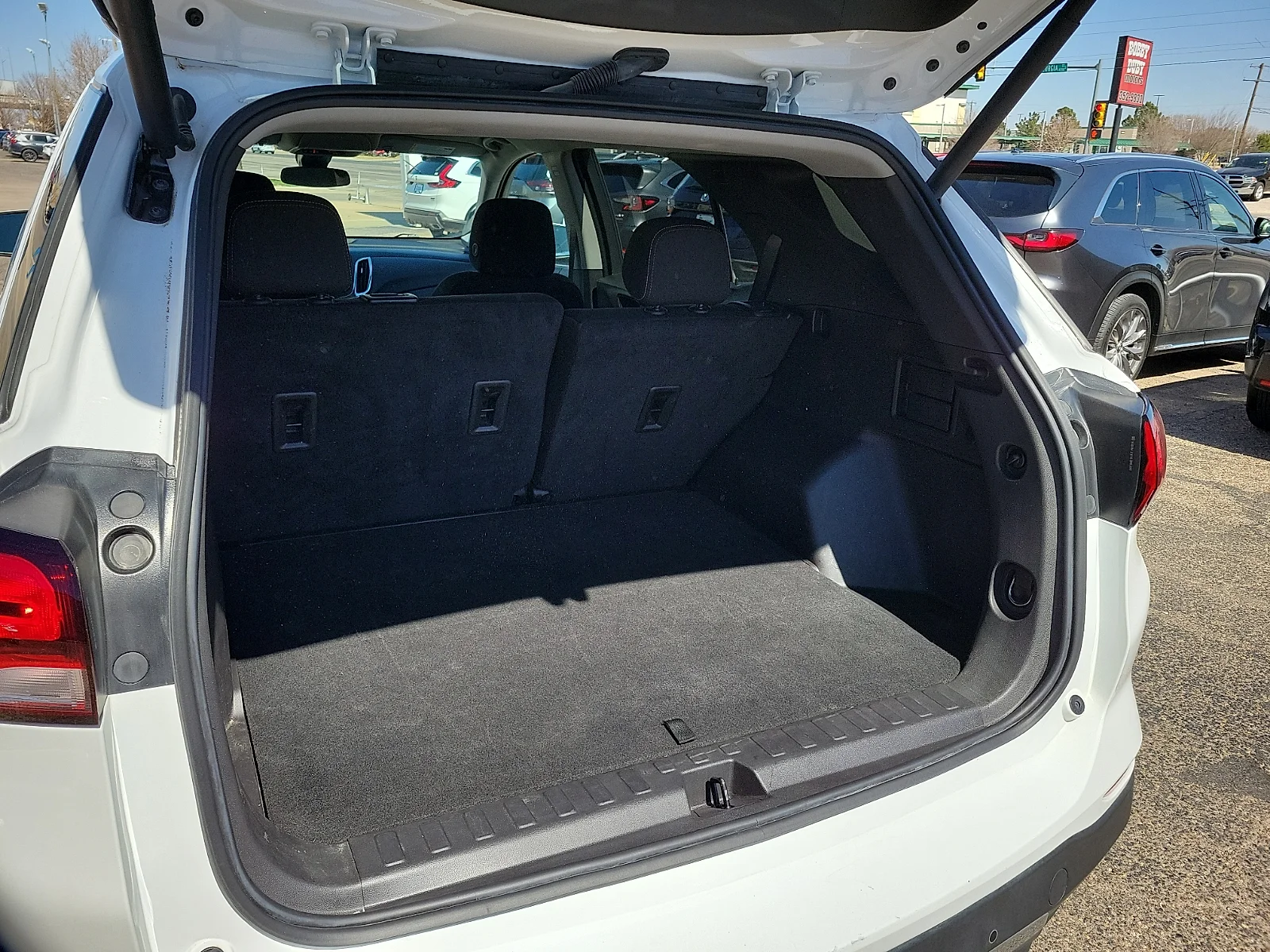 2024 Chevrolet Equinox LT - Photo 15