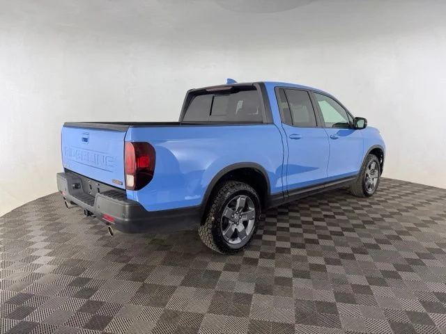 Used 2024  Honda TrailSport image 7