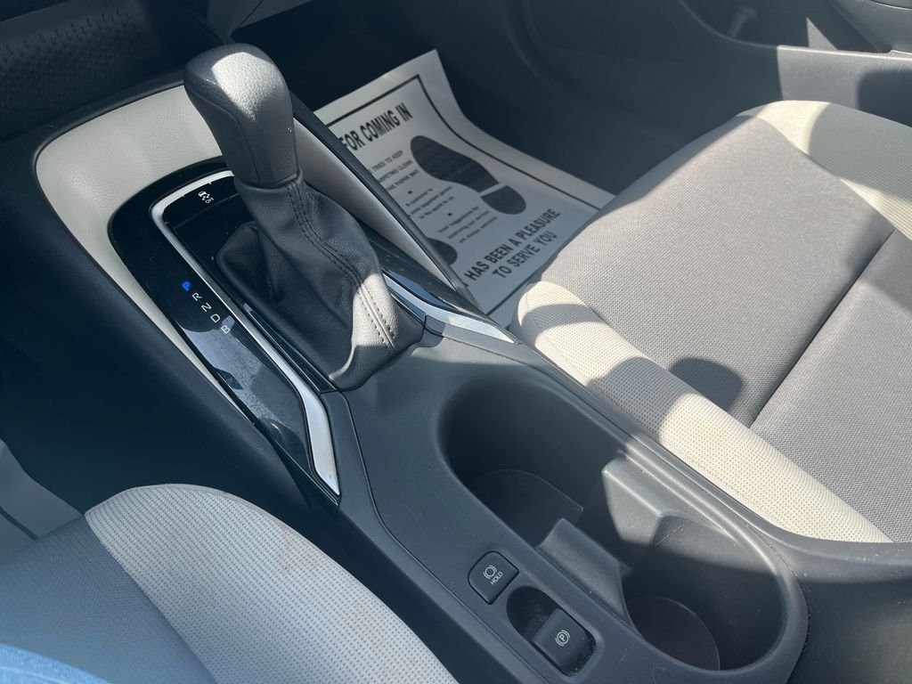 Used 2024 CELESTITE Toyota LE image 19