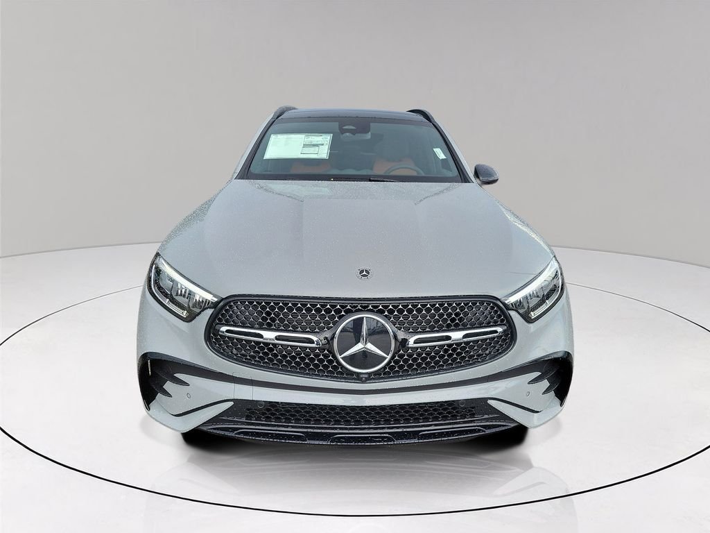 New 2027 MANUFAKTUR Alpine Grey Mercedes-Benz GLC 300 image 2