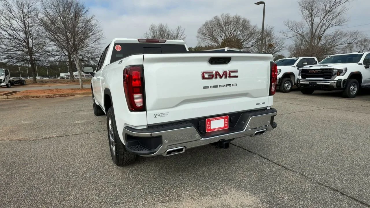 New 2026 Summit White GMC SLE image 7