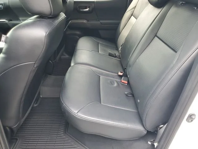 Used 2018 Super White Toyota SR5 image 23