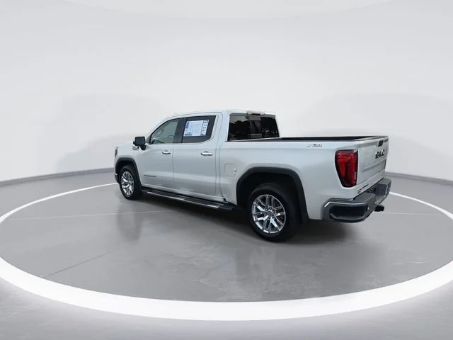Used 2019 White GMC SLT image 6