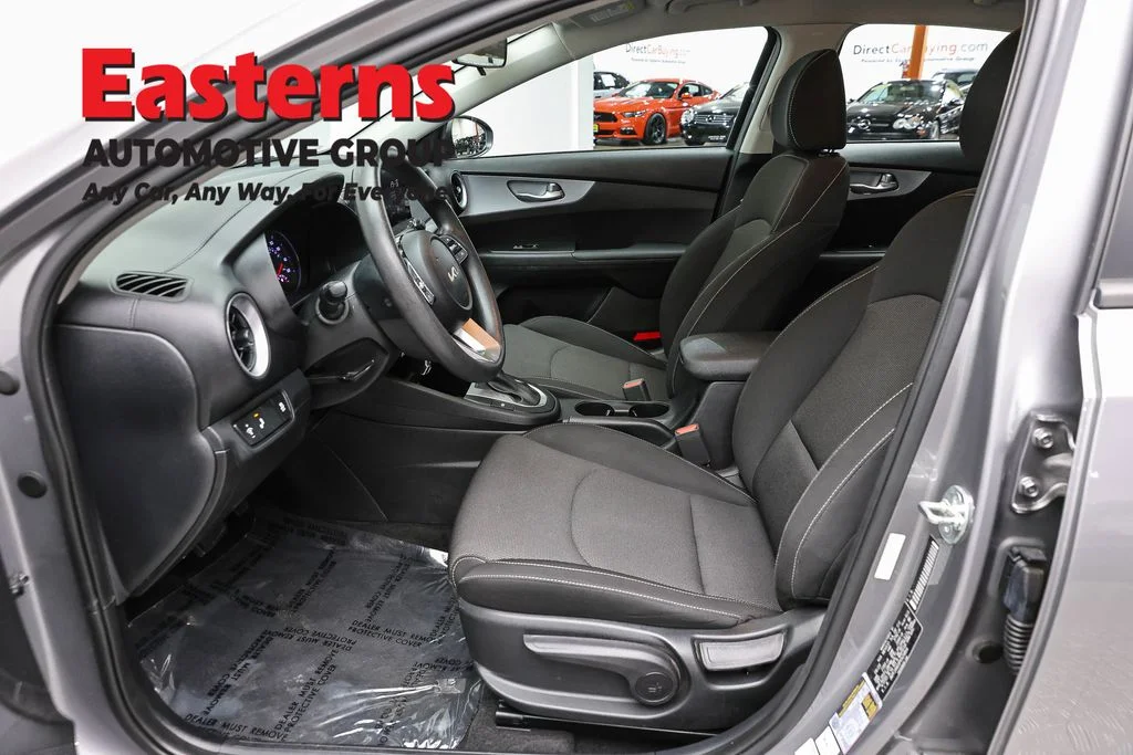 Used 2023 Gray Kia LXS image 14