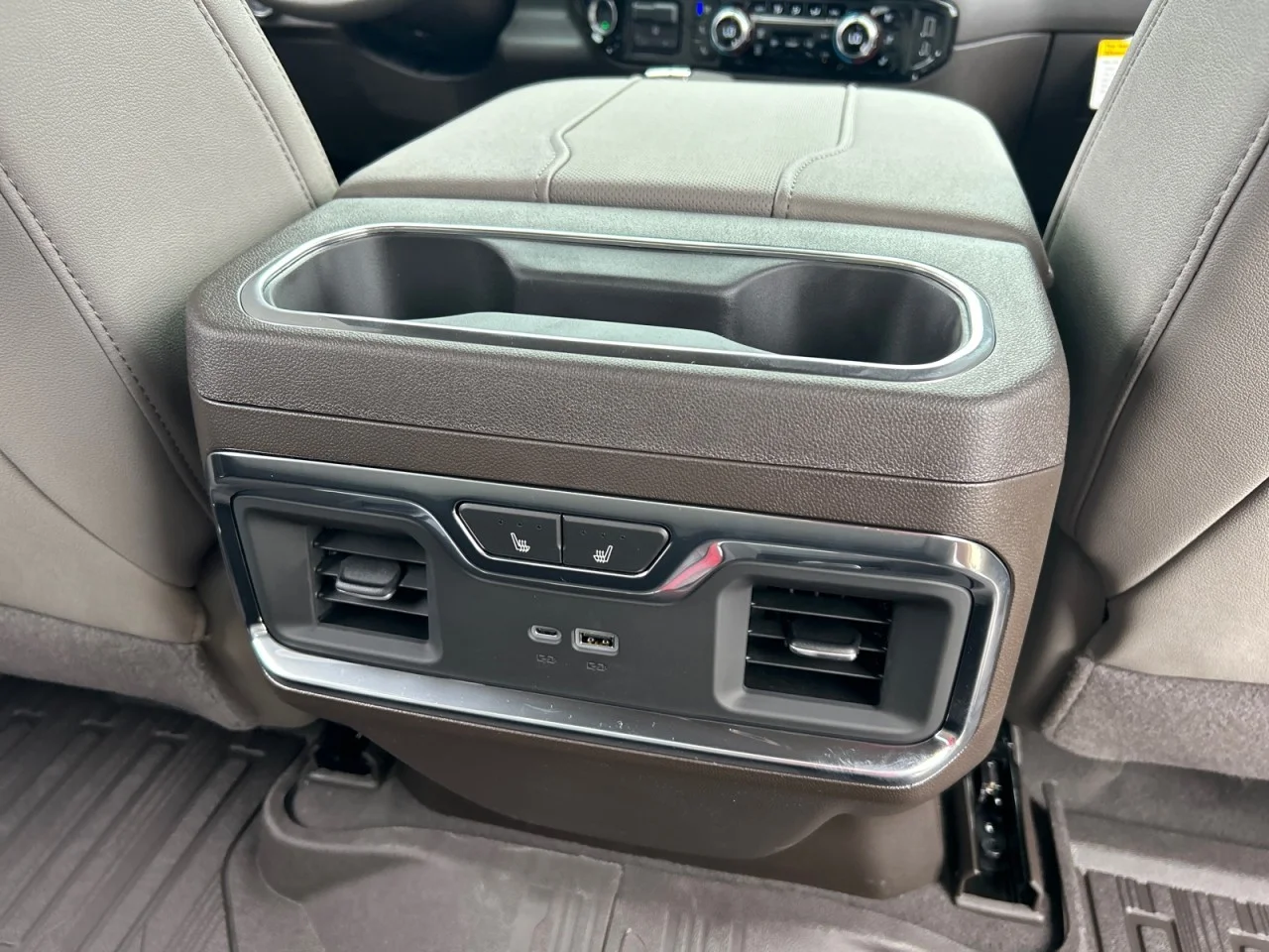 New 2026 Onyx Black GMC SLT image 21