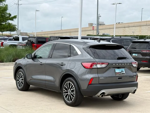 Used 2022 Gray Ford SEL image 4