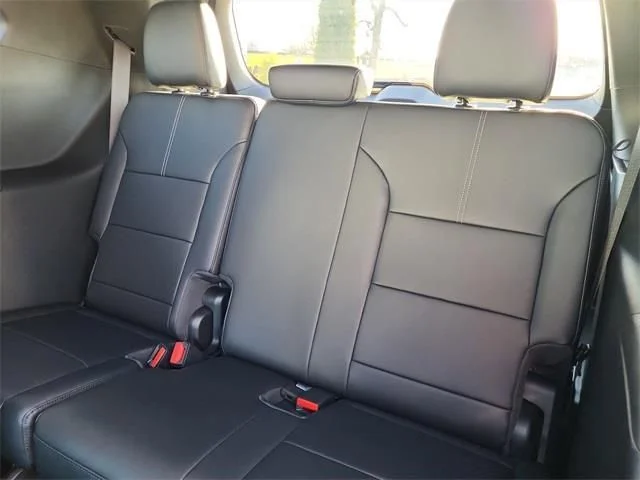 2026 GMC Acadia Elevation - Photo 16