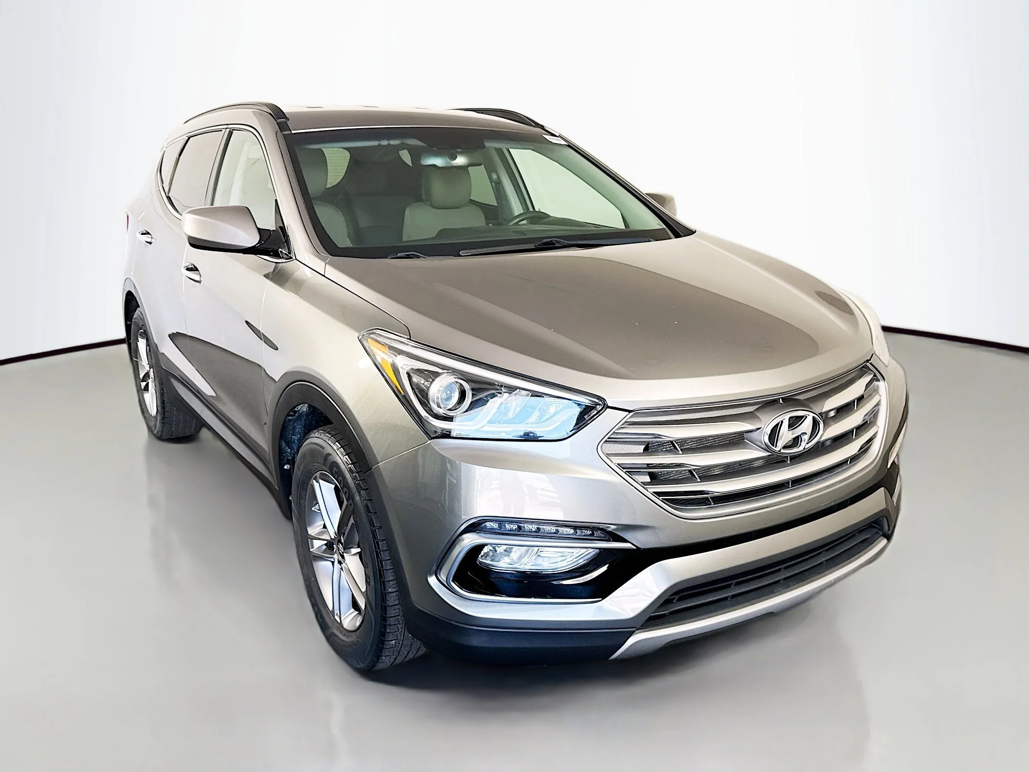 2017 Hyundai Santa Fe Sport's photo